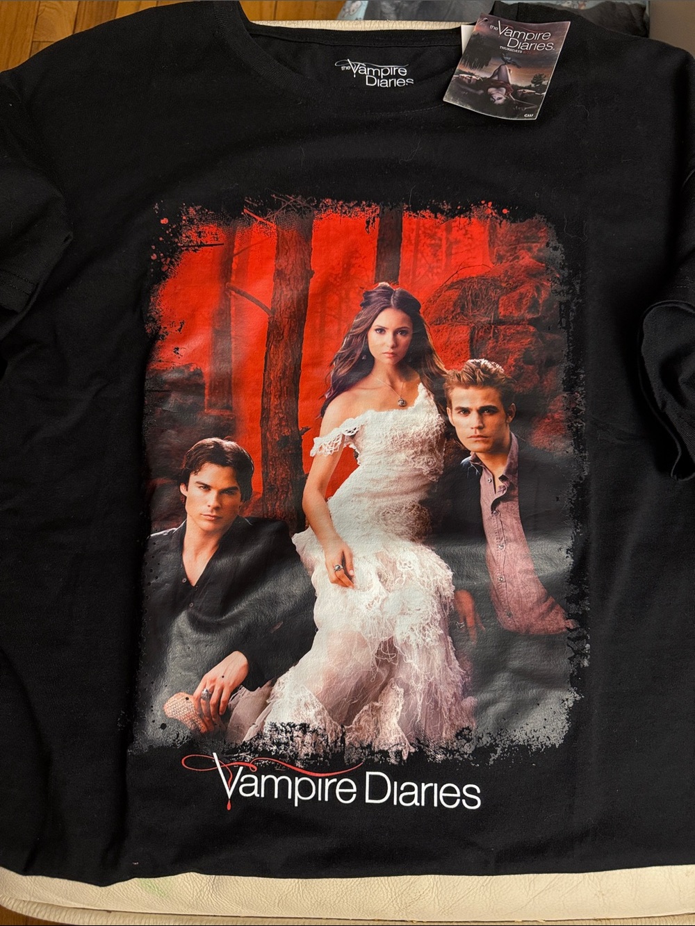 NWT Vampire Diaries T shirt - Unisex